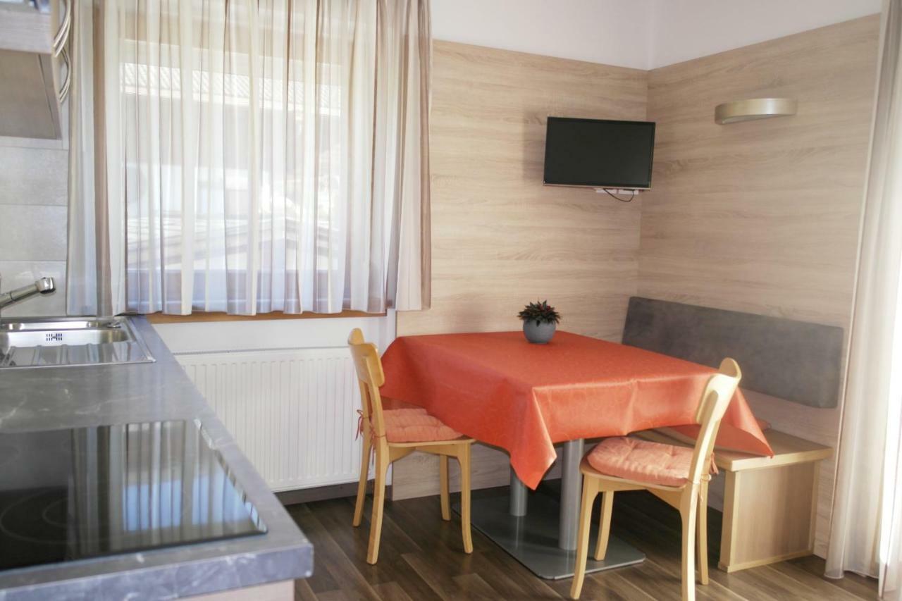 Alfred Ties Apartments San Vigilio Di Marebbe Exterior foto